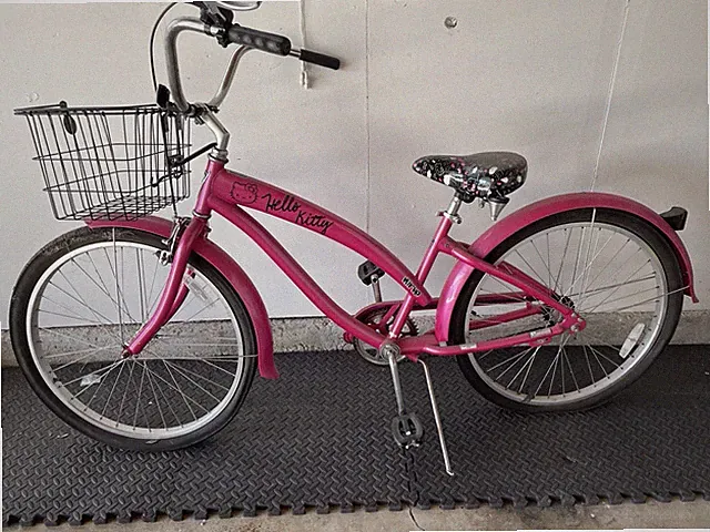 Hello Kitty Bike Beach Cruiser SANRIO Bicycle Pink W/ Basket