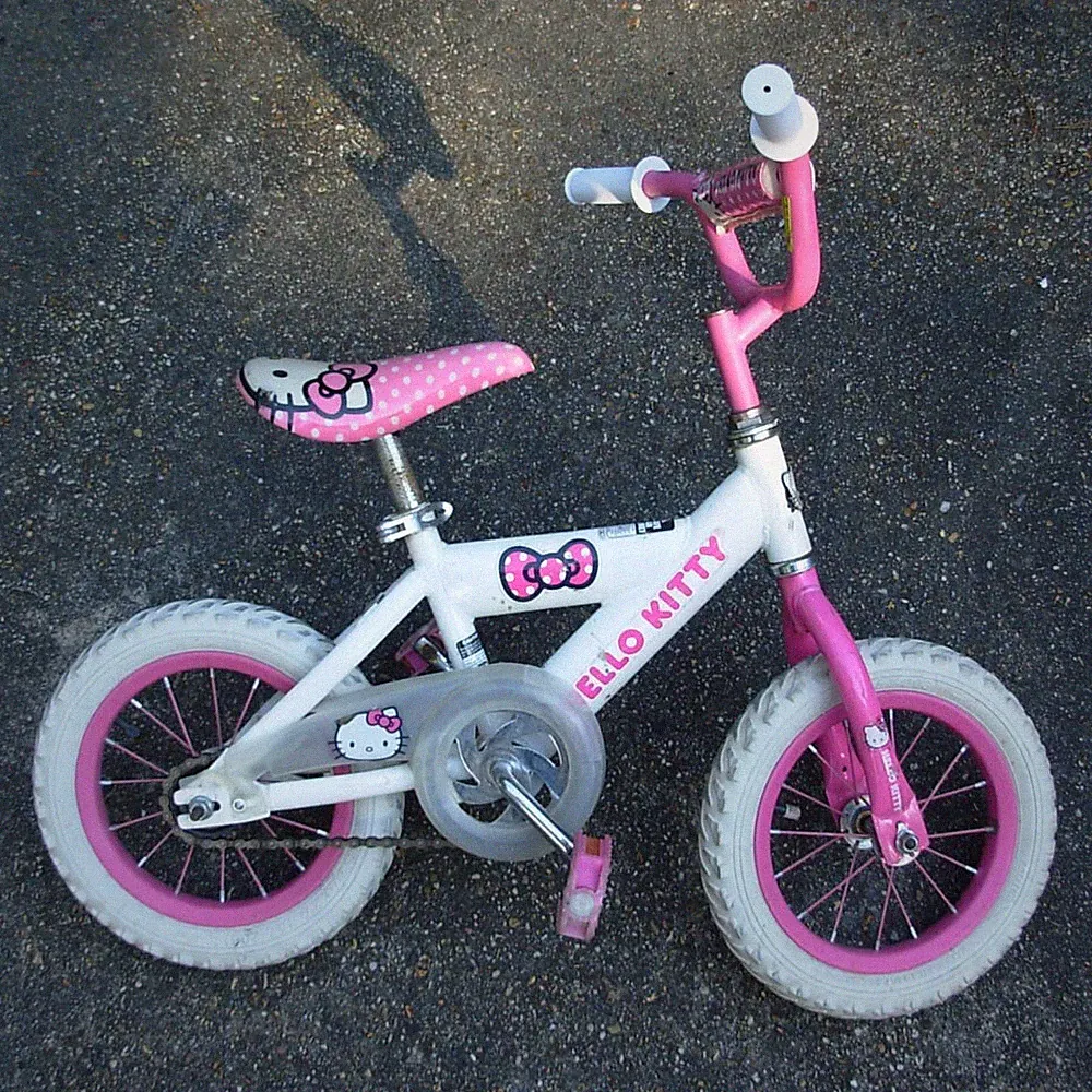 hello kitty bicycle for girls