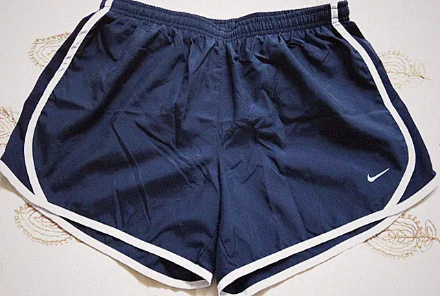 Nike Dri-Fit Youth Girl Size XL Tempo Running Training Shorts Brief Lined