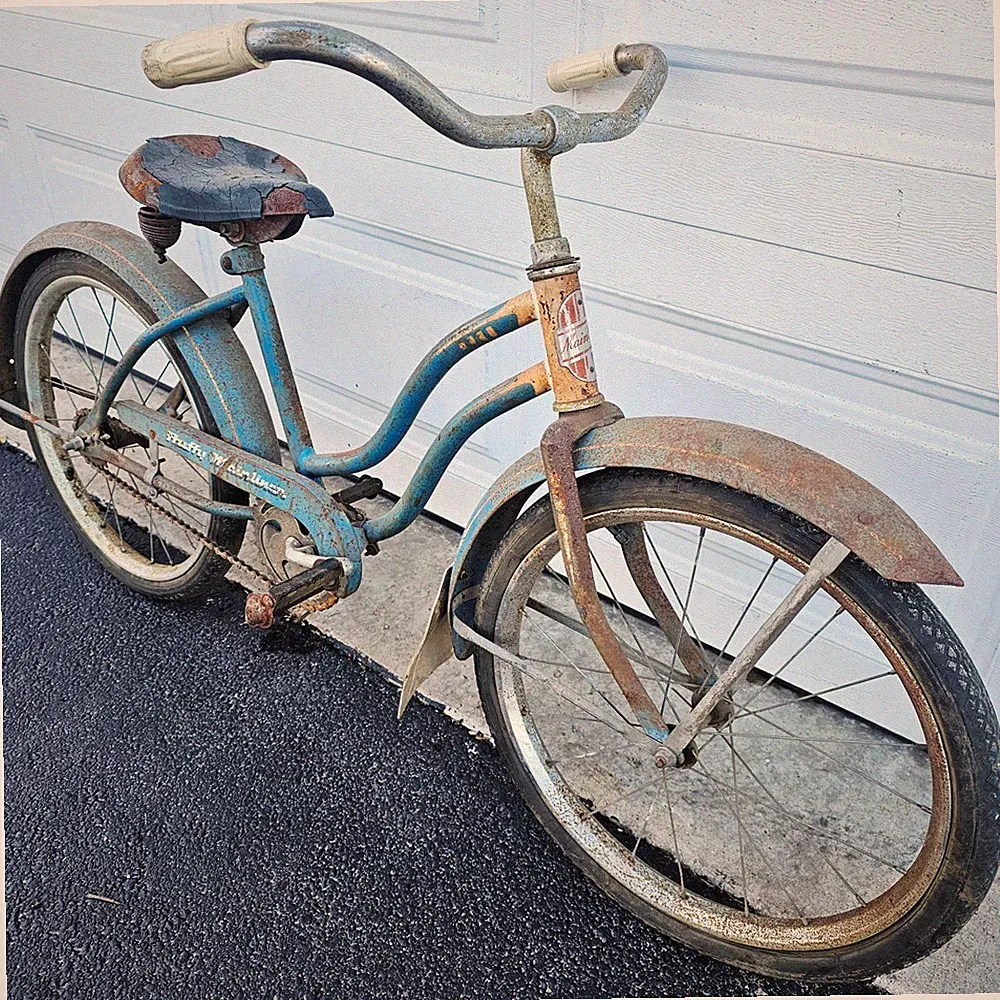 Vintage HUFFY MAINLINER Girls Cruiser Survivor Original Bicycle 1950s